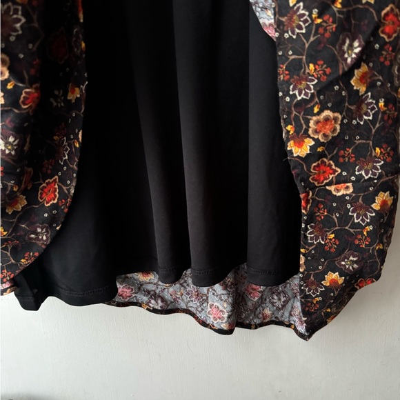 Lane Bryant | Floral Print Long Sleeve Seamed-Bodice Maxi Dress | Size 20 - Picture 7 of 13